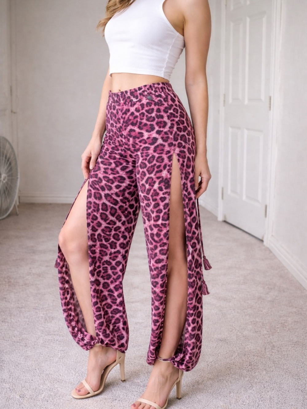 Zenana Women’s Pink Leopard Split-Side Lounge Pants with‎ elastic